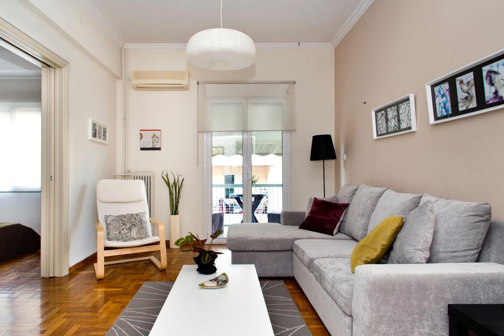 Kallimarmaro Apartment Атина Екстериор снимка